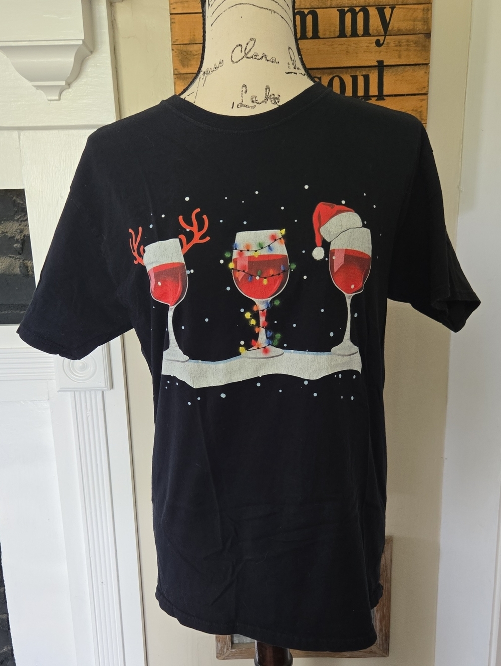 Holiday Wine Glass Graphic Tee - Black